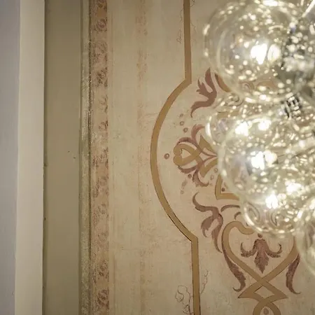 Art&design Boutique Near Ghirlandina شقة مودينا