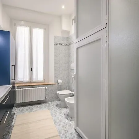 Art&design Boutique Near Ghirlandina *