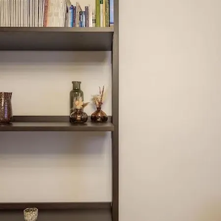 Art&design Boutique Near Ghirlandina * מודנה