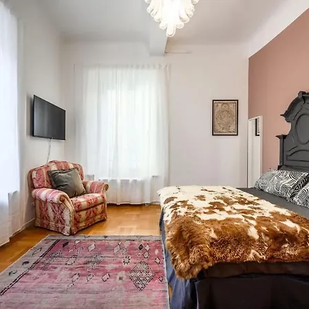 Apartman Art&design Boutique Near Ghirlandina *