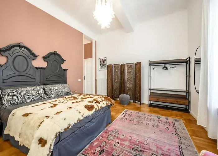 Art&design Boutique Near Ghirlandina