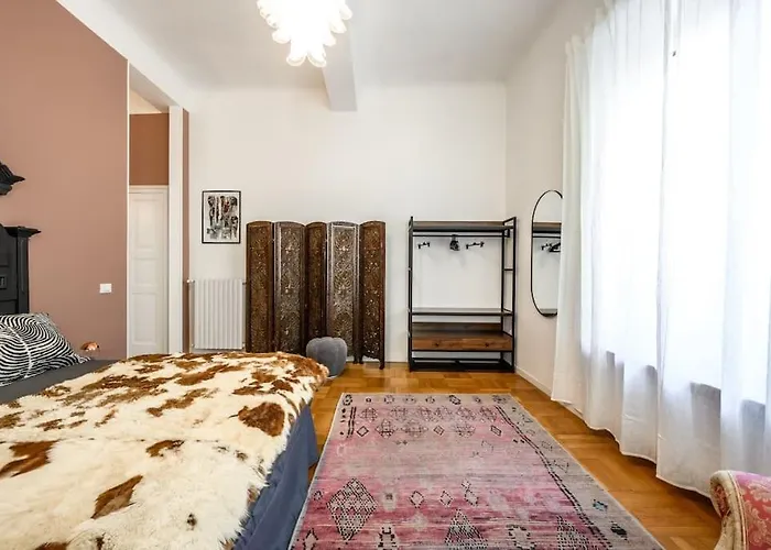 Апартаменты Art&design Boutique Near Ghirlandina Модена