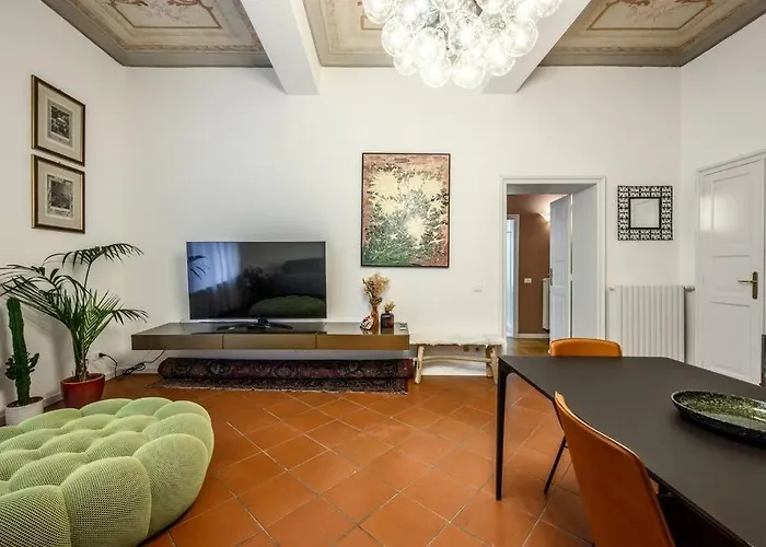 Art&design Boutique Near Ghirlandina *